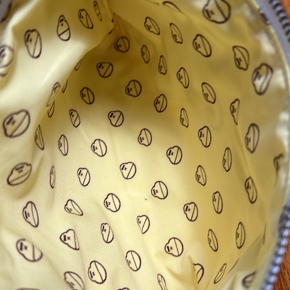 Sun Bum Make-Up Bag - Picture 3 of 5